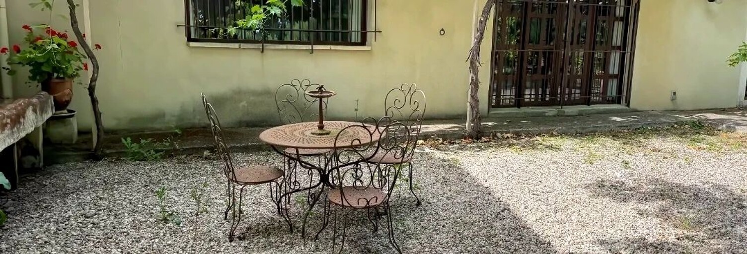 Maison 5 Pièces 231 m² à vendre à Nîmes (30900)