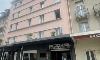 Commerce 54 Pièces 1100 m² à vendre à Lourdes (65100)