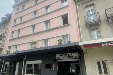 Commerce 54 pièces 616000 €