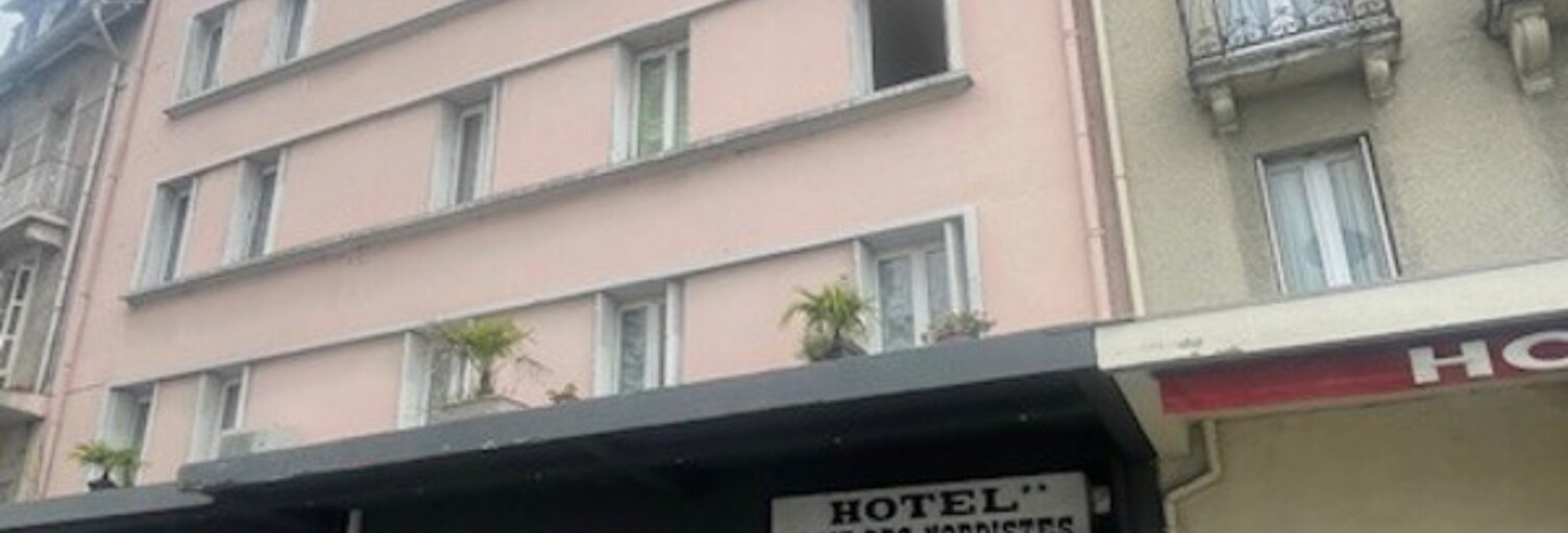 Commerce 54 Pièces 1100 m² à vendre à Lourdes (65100)