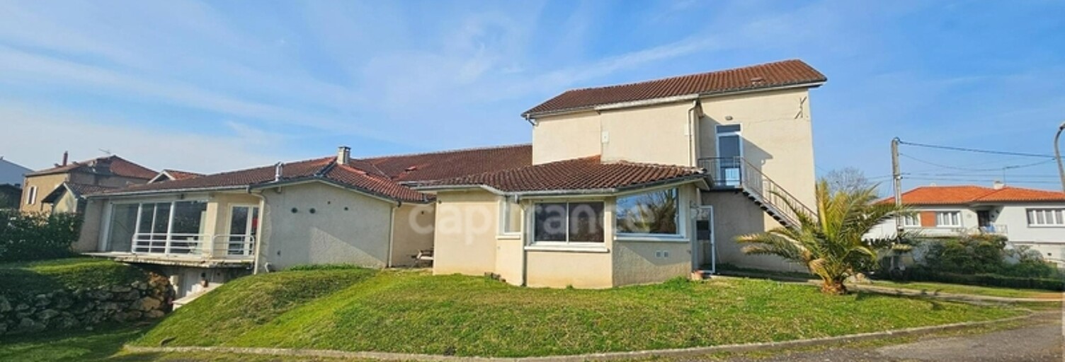 Immeuble  460 m² à vendre à Aire-sur-l'Adour (40800)
