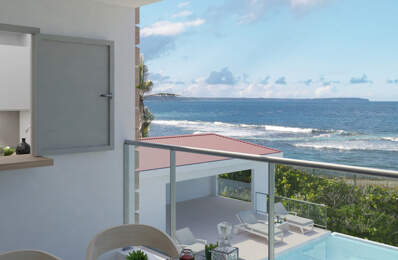A VENDRE appartement T3 face piscine et face mer en RDC à Moule — photo du bien