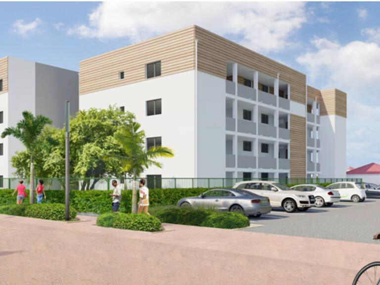 A VENDRE appartement T4 en R+2 à Moule — photo 1