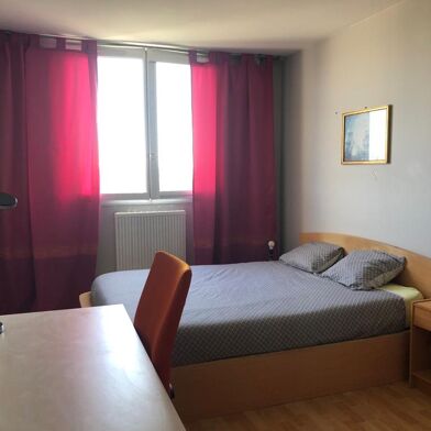 Appartement 1 pièces 550 €
