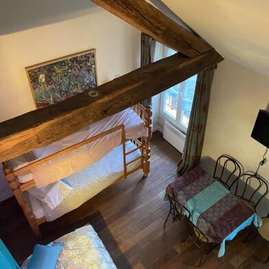 Appartement 1 pièces 900 €