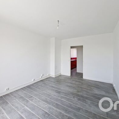 Appartement 3 pièces 87000 €