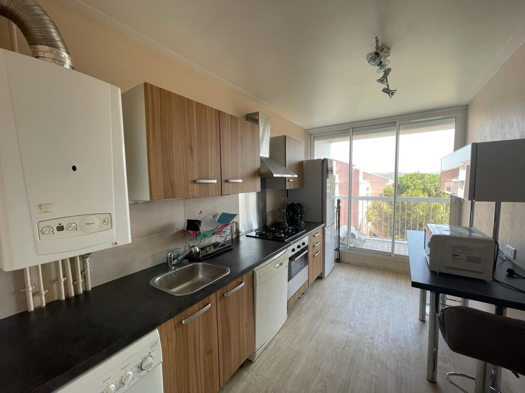 Image d'un appartement 3 pièces, 63 m² à louer à aix-en-provence (13100) à 1150€ à aix-en-provence (13090)