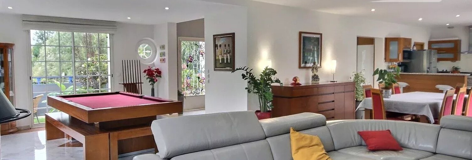 Maison 7 Pièces 213 m² à vendre à Champs-sur-Marne (77420)