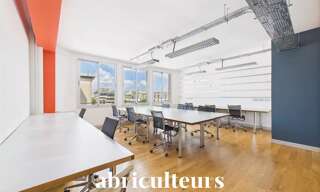 Bureau 4 Pièces 65 m² à vendre à Paris 10 (75010)