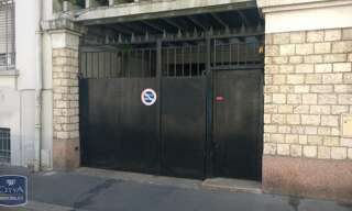 Garage   m² à louer à Tours (37000)