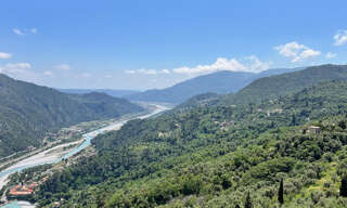 Maison 4 Pièces 109 m² à vendre à Bonson (06830)