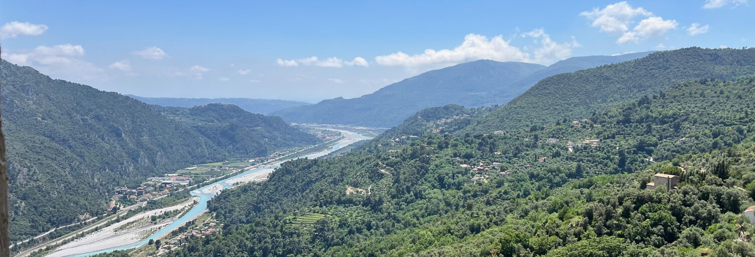 Maison 4 Pièces 109 m² à vendre à Bonson (06830)