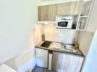 PROCHE CHU - Studio meublé sécurisé récent de 21.09m2 avec p — photo 4