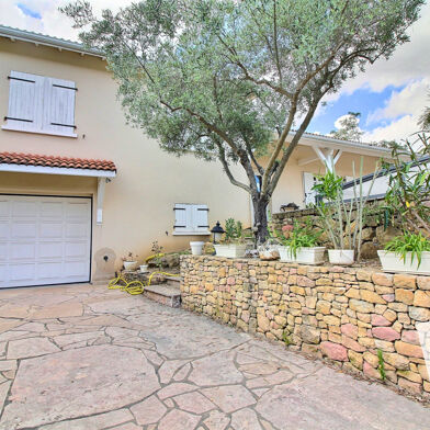 Maison 5 pièces 549000 €