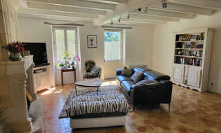 Maison 8 Pièces 262 m² à vendre à Blaye (33390)