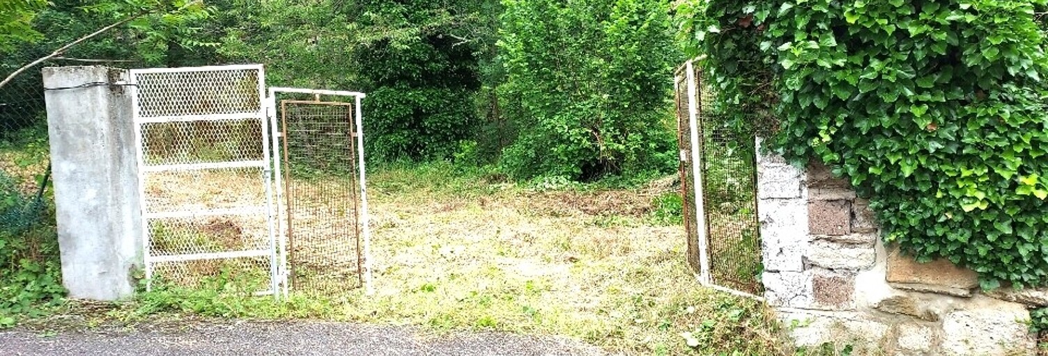 Terrain  1769 m² à vendre à Châteauneuf (42800)