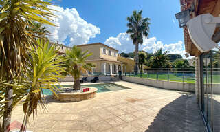 Maison 8 Pièces 214 m² à louer à Marseille 13 (13013)