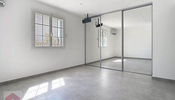 Villa / Maison 8 pièces  à louer Marseille 13eme 13013