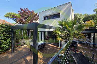 Maison 6 pièces 1377000 €