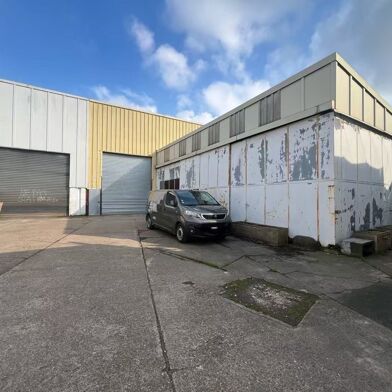 Commerce  2080000 €