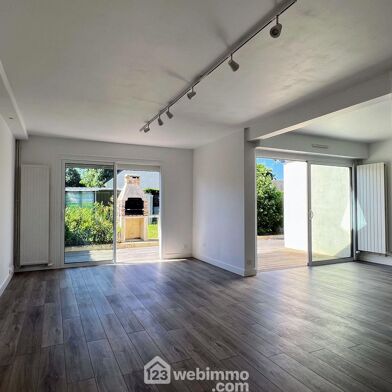 Maison 5 pièces 346500 €