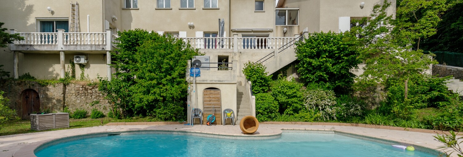 Maison 6 Pièces 216 m² à vendre à Annonay (07100)