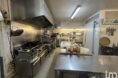 Commerce  330000 €