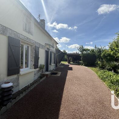 Maison 7 pièces 180000 €