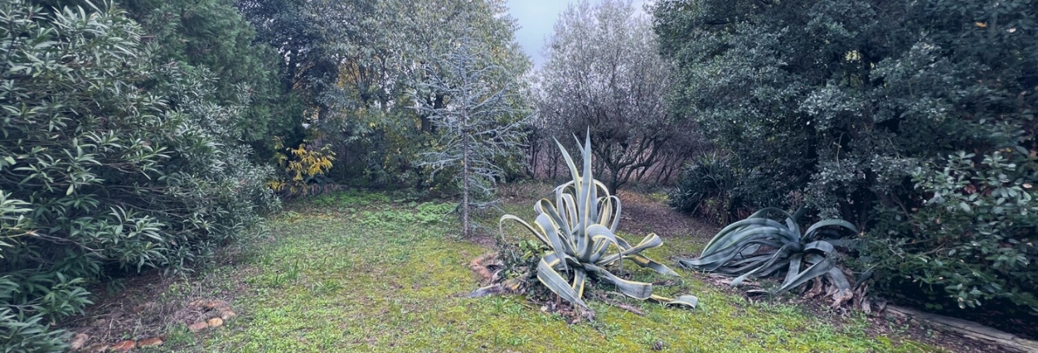 Terrain  300 m² à vendre à Nîmes (30900)