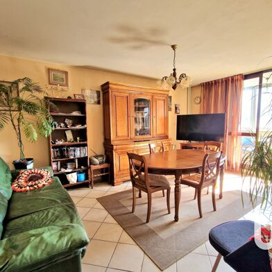Appartement 5 pièces 70000 €