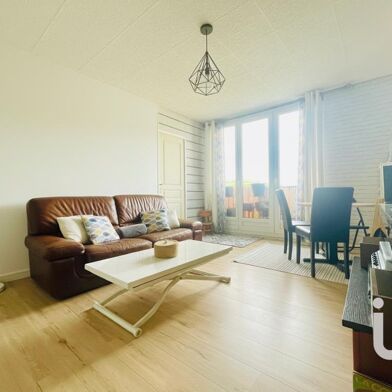 Appartement 4 pièces 142000 €