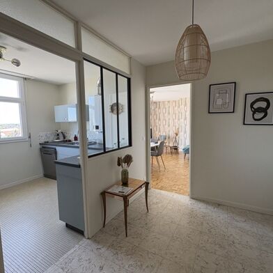 Appartement 4 pièces 199716 €