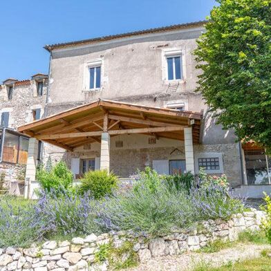 Maison 7 pièces 298000 €