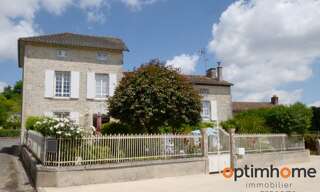 Maison 11 Pièces 256 m² à vendre à Voulême (86400)