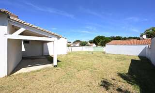 Terrain  364 m² à vendre à Sainte-Marie-de-Ré (17740)