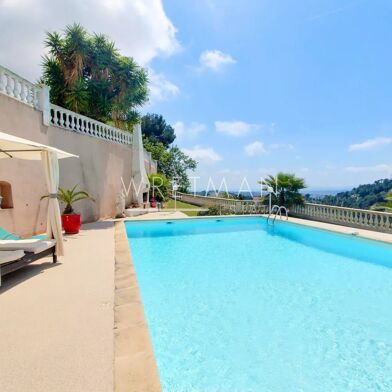 Maison 8 pièces 1350000 €