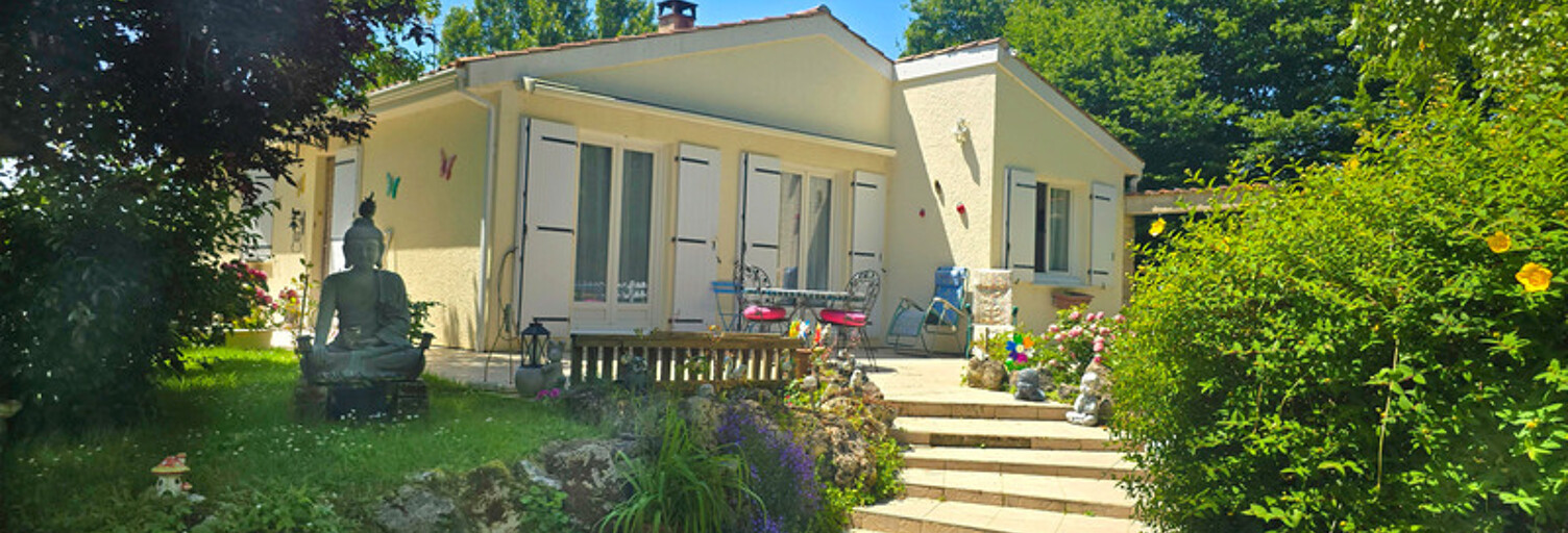 Maison 5 Pièces 117 m² à vendre à Saintes (17100)