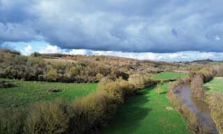 Maison  5557 m² à vendre à Louin (79600)