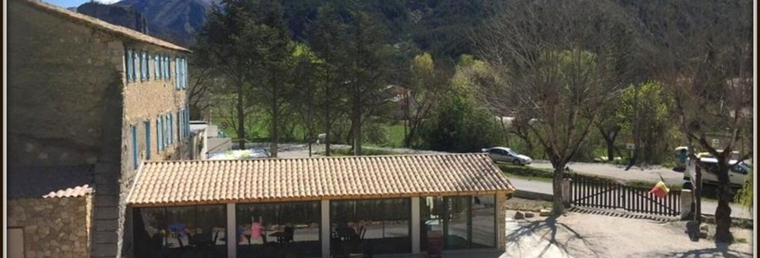 Maison 20 Pièces 450 m² à vendre à Castellane (04120)