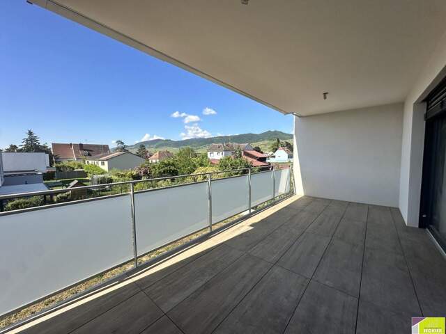 Appartement - 100m ² — photo du bien