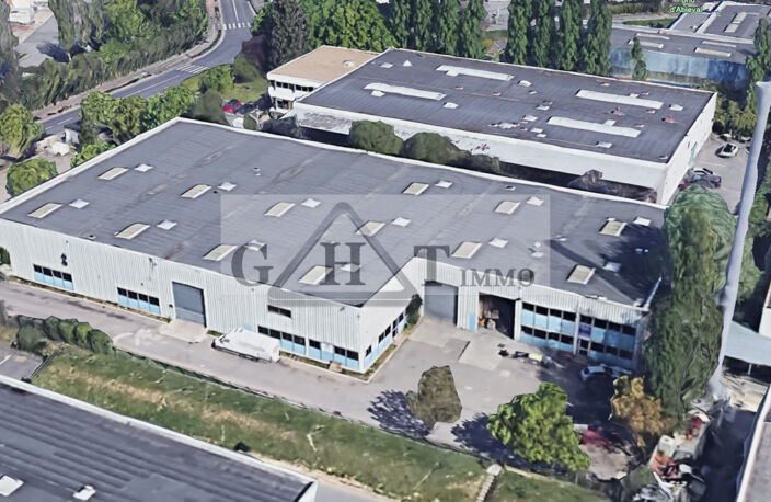 ENTREPOT BUREAUX 3244M2 A VENDRE SARCELLES — photo 3