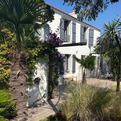 Maison 6 pièces 879750 €