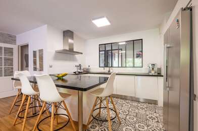 Appartement 4 pièces 575000 €