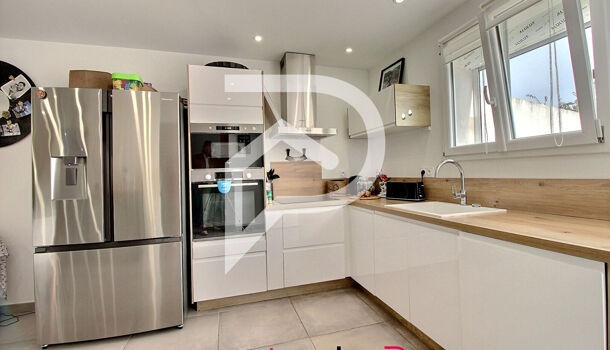 Villa / Maison 5 pièces  à vendre Crau (La) 83260