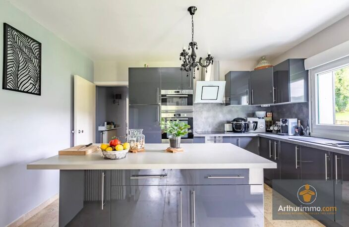 Vente maison 8 pièces 257 m² Noyon (60400) — photo 4