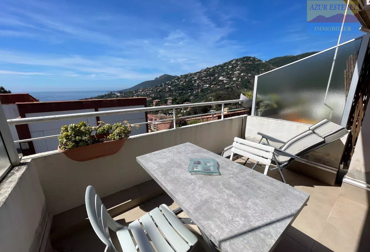 Exclusivité  Studio cabine avec terrasse et vue mer * A1MM319 — photo 1