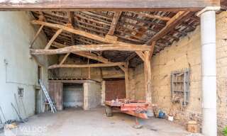 Local industriel  129 m² à vendre à Les Chères (69380)