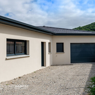 Maison 4 pièces 339000 €