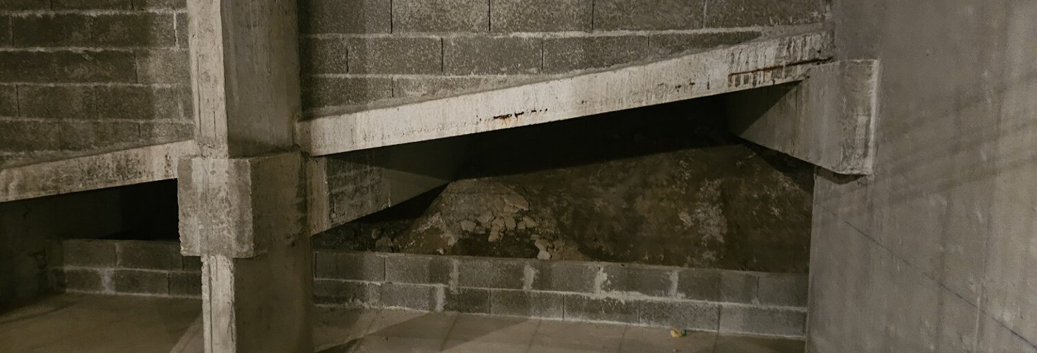 Commerce   m² à vendre à Perles-et-Castelet (09110)