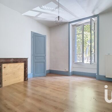 Appartement 5 pièces 149000 €